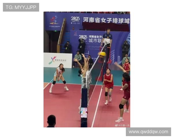 2025河南省女子排球城市联赛激情上演 各队争夺荣耀赛事火爆进行中